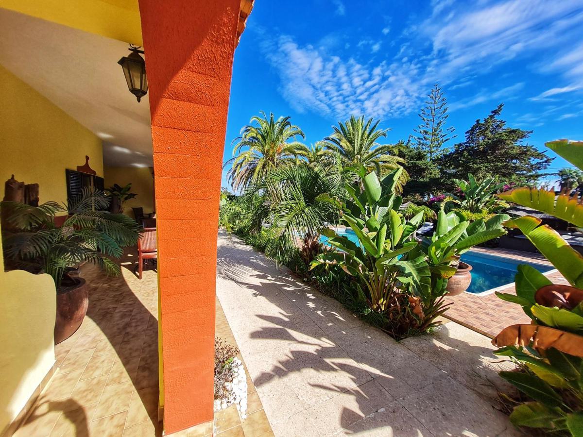 Paraiso - Naturism Optional Adults Only Couette-café Porches (Algarve)
