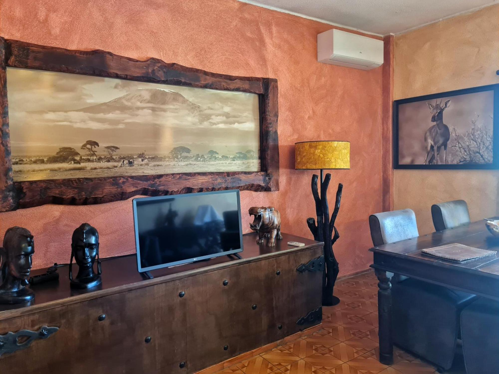 Paraiso - Naturism Optional Adults Only Couette-café Porches (Algarve)